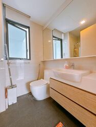 The Luxurie (D19), Condominium #461593991